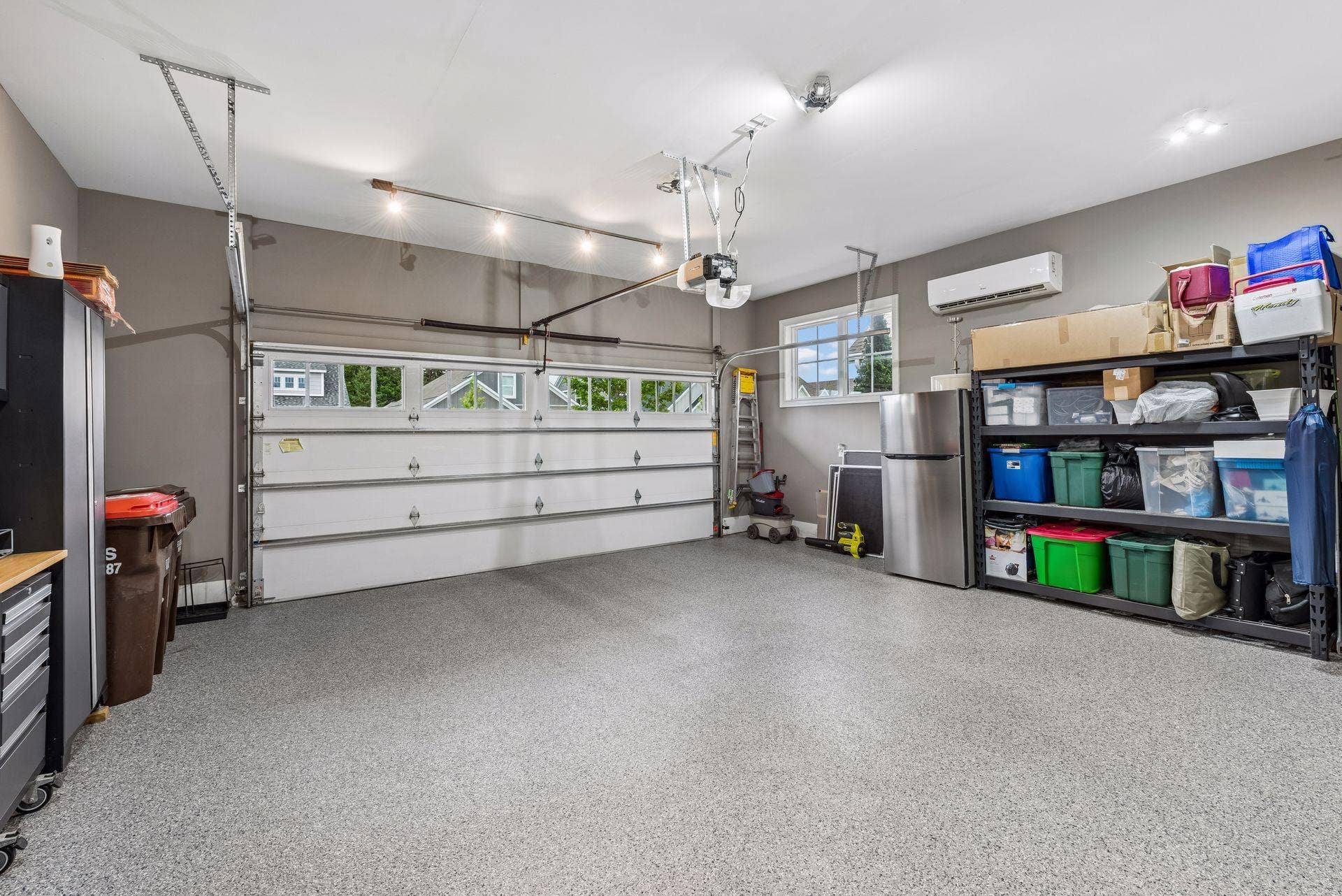 5010 Dale Ridge Road, Woodbury, MN 55129 Storage galore possibilities in here. One of the cleanest garages.