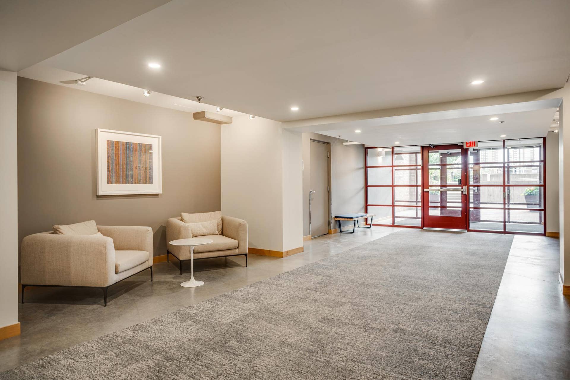 600 S 2nd Street, #S108, 18, Minneapolis, MN 55401 The inviting back lobby leading to the guest parking lot.