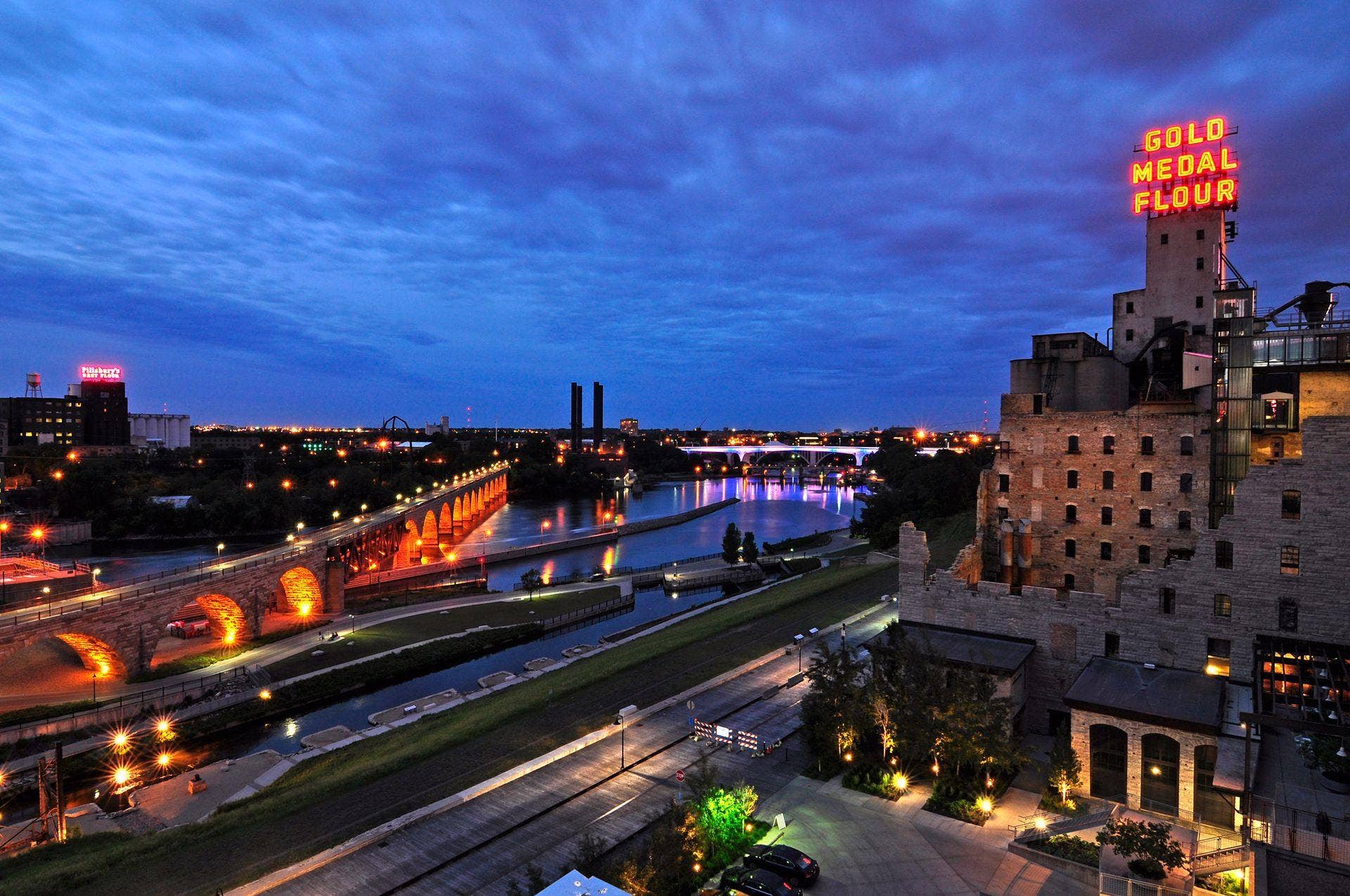 600 S 2nd Street, #S108, 18, Minneapolis, MN 55401 This unique residence offers an exceptional opportunity to experience the best of the Minneapolis riverfront. Welcome home.