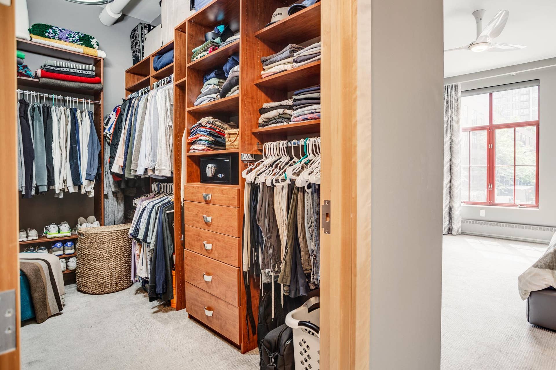 600 S 2nd Street, #S108, 18, Minneapolis, MN 55401 The primary bedroom walk-in closet offers plentiful storage space.