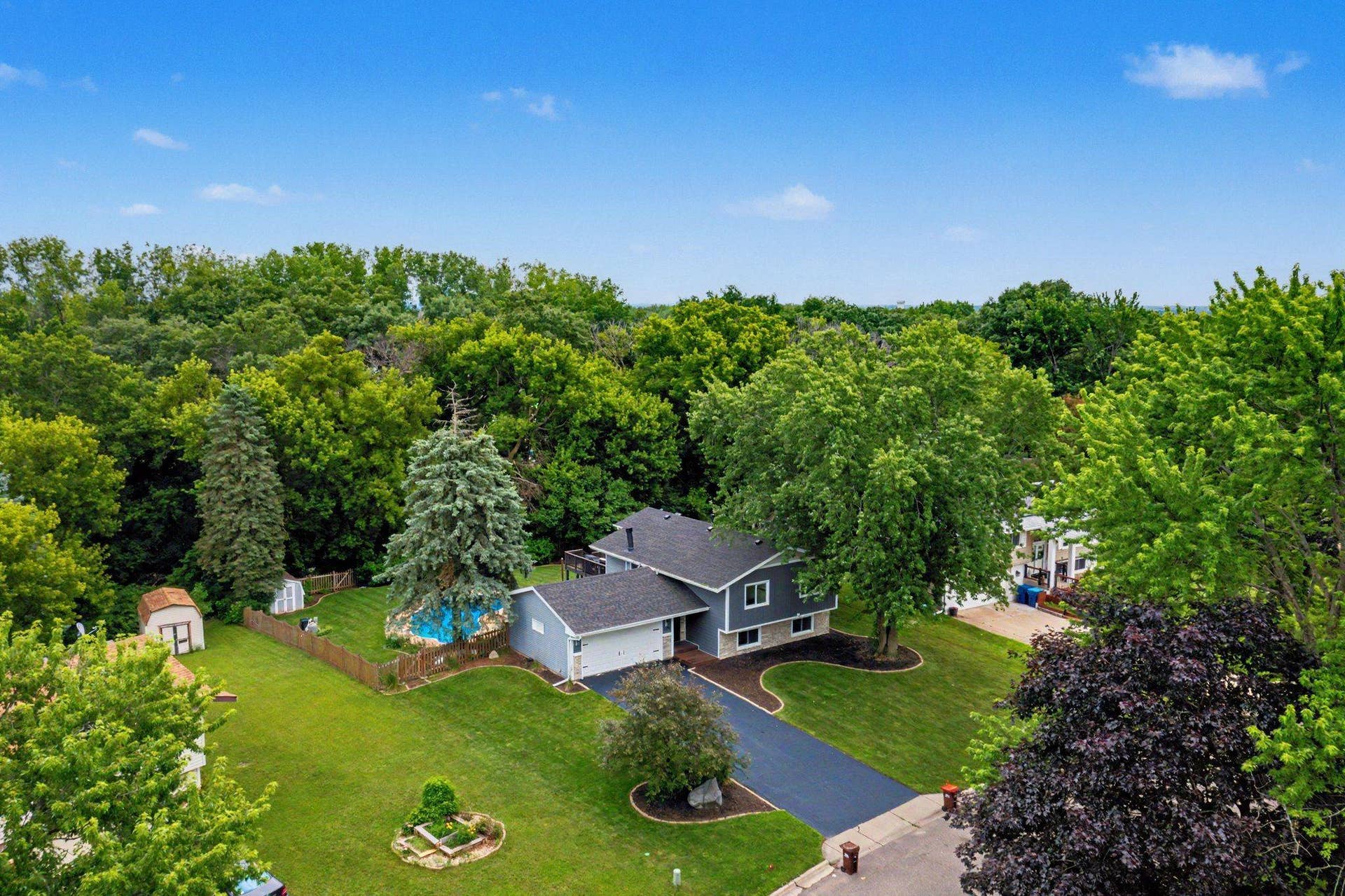 1579 Hilo Avenue N, Oakdale, MN 55128 Aerial View | 1579 Hilo