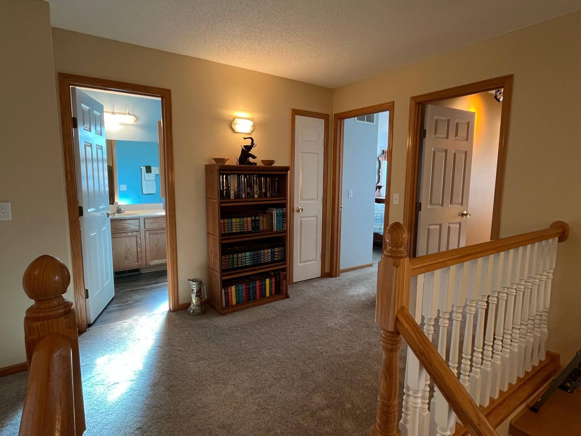 2nd floor landing area from top of stairs