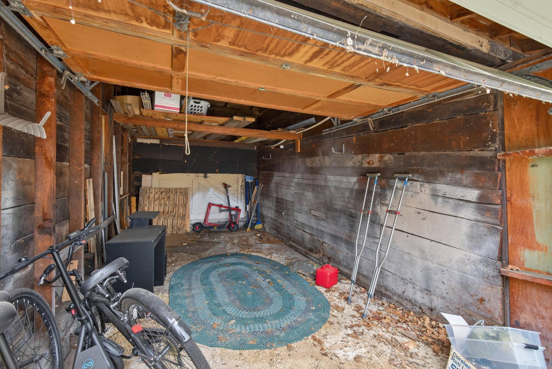 444-446 Madison Street NE, 71, Minneapolis, MN 55413 Individual garage stall #1