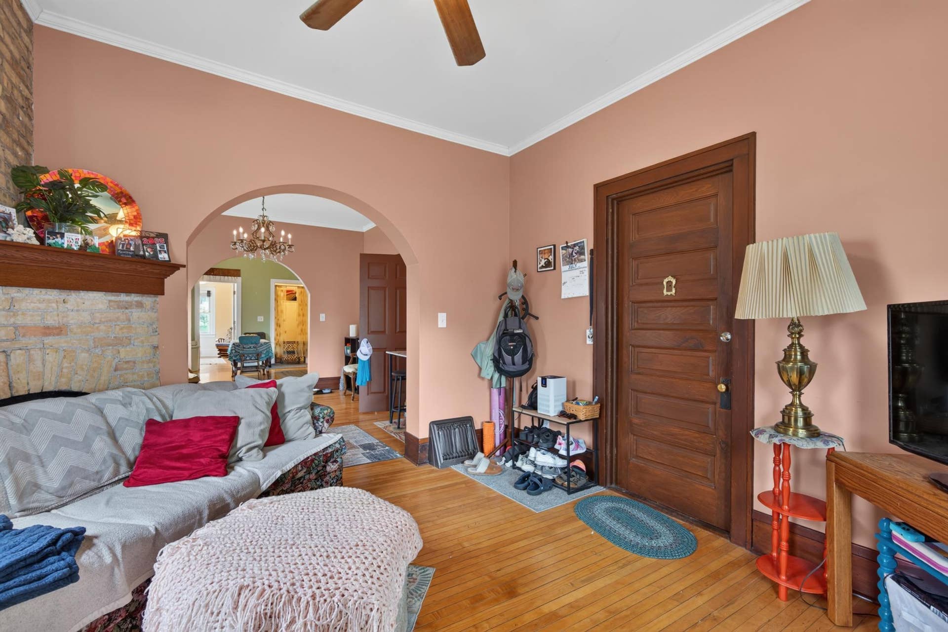 444-446 Madison Street NE, 71, Minneapolis, MN 55413 Unit 1 (3).jpg