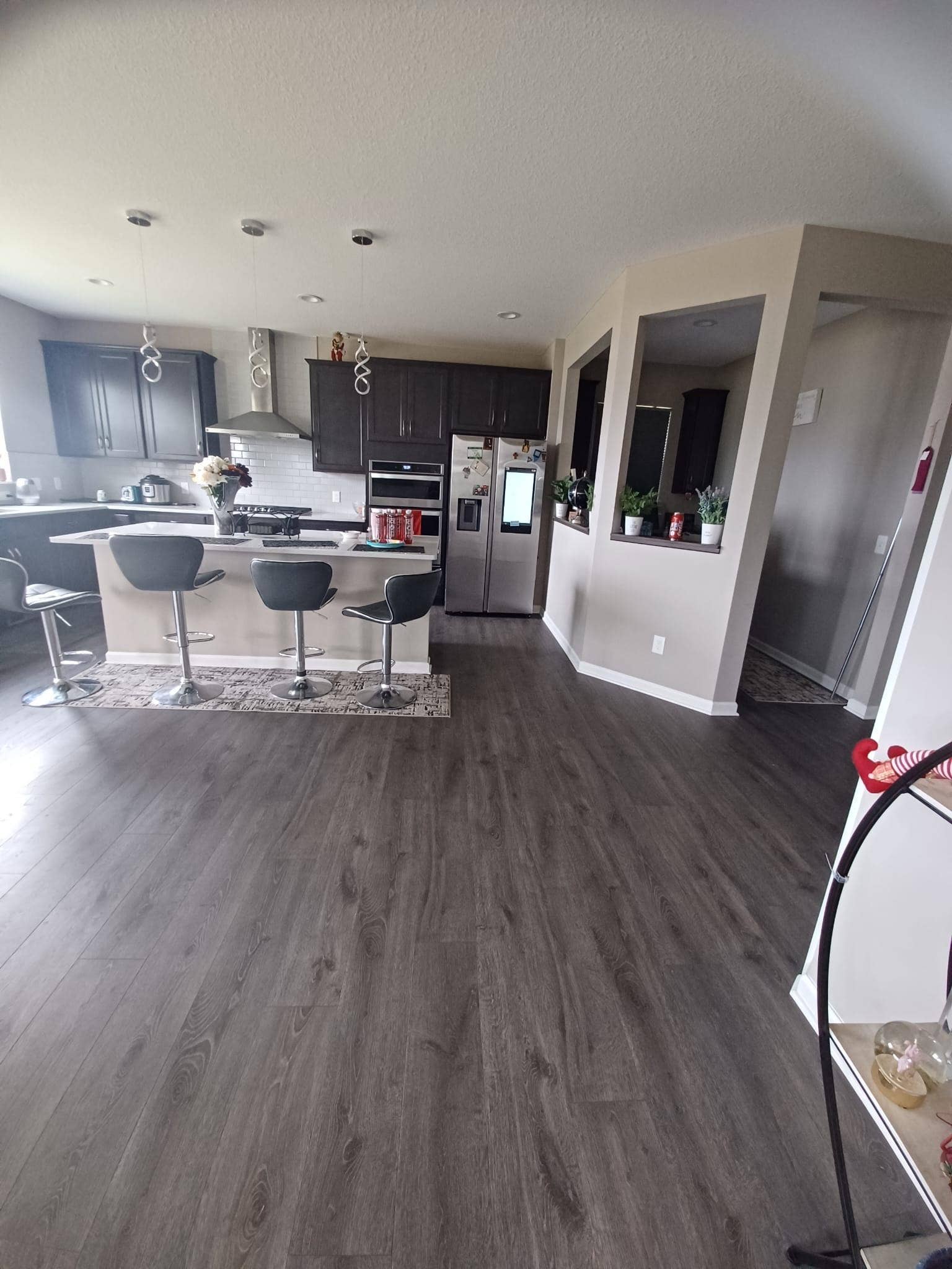 9876 Ambrose Road, Woodbury, MN 55129 9876 Ambrose Road, Woodbury, MN 55129