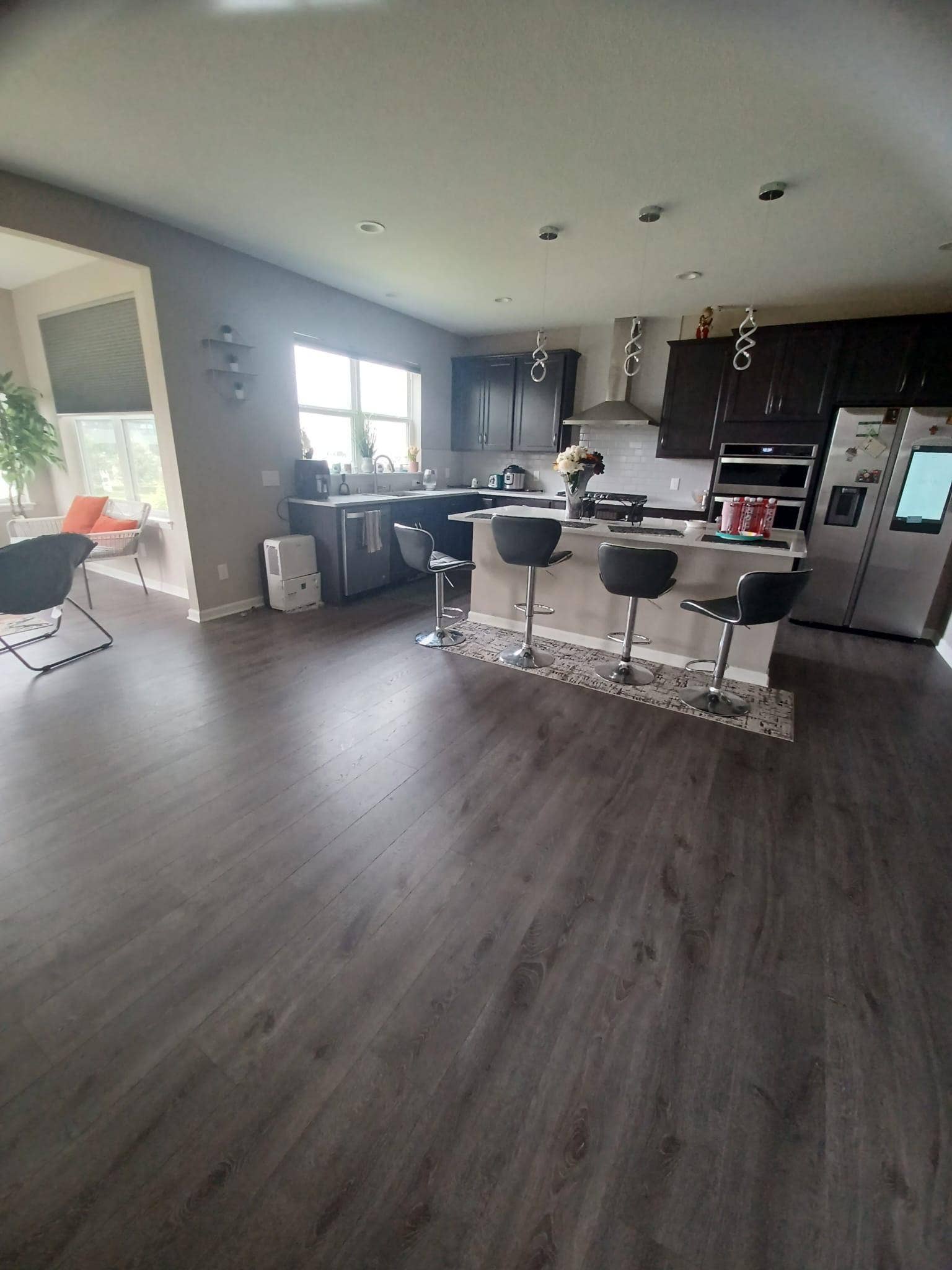 9876 Ambrose Road, Woodbury, MN 55129 9876 Ambrose Road, Woodbury, MN 55129