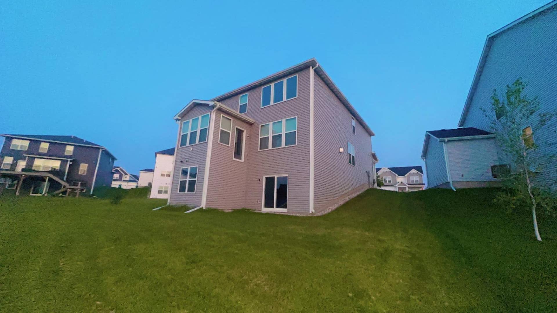 9876 Ambrose Road, Woodbury, MN 55129 9876 Ambrose Road, Woodbury, MN 55129