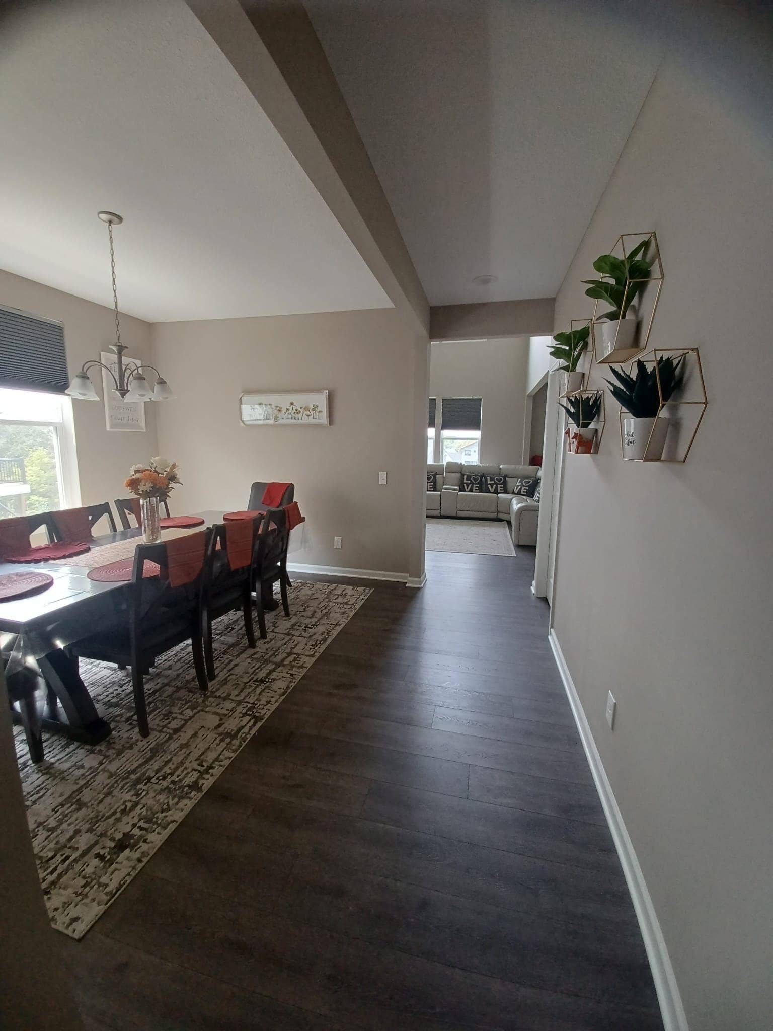9876 Ambrose Road, Woodbury, MN 55129 9876 Ambrose Road, Woodbury, MN 55129