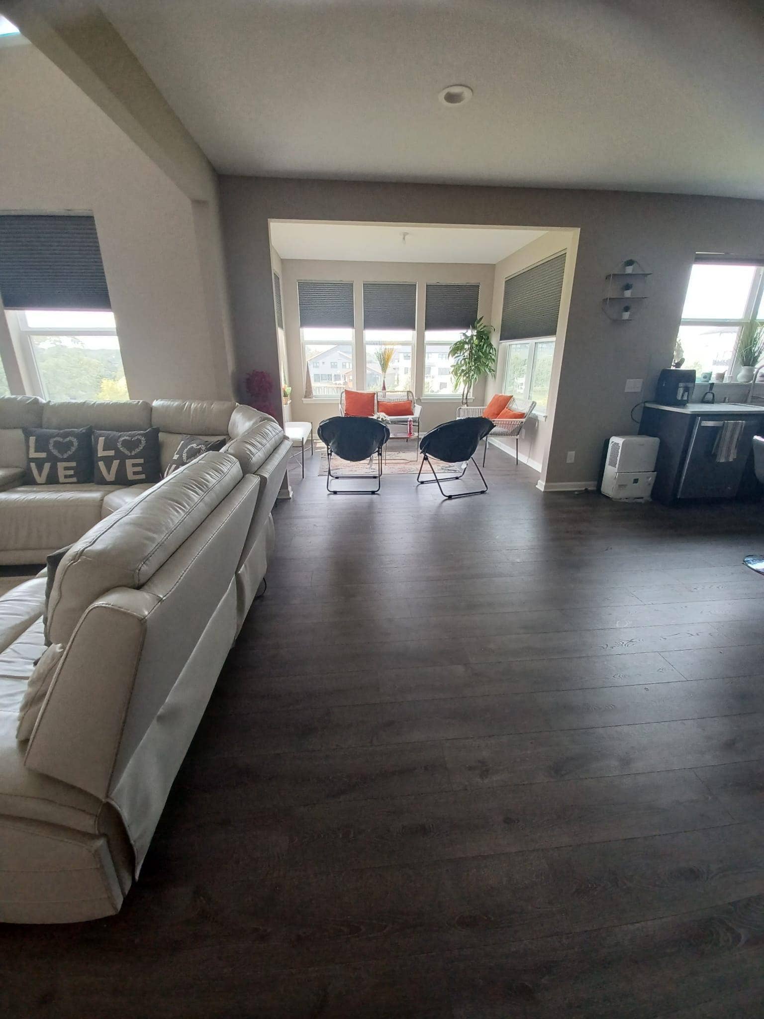 9876 Ambrose Road, Woodbury, MN 55129 9876 Ambrose Road, Woodbury, MN 55129