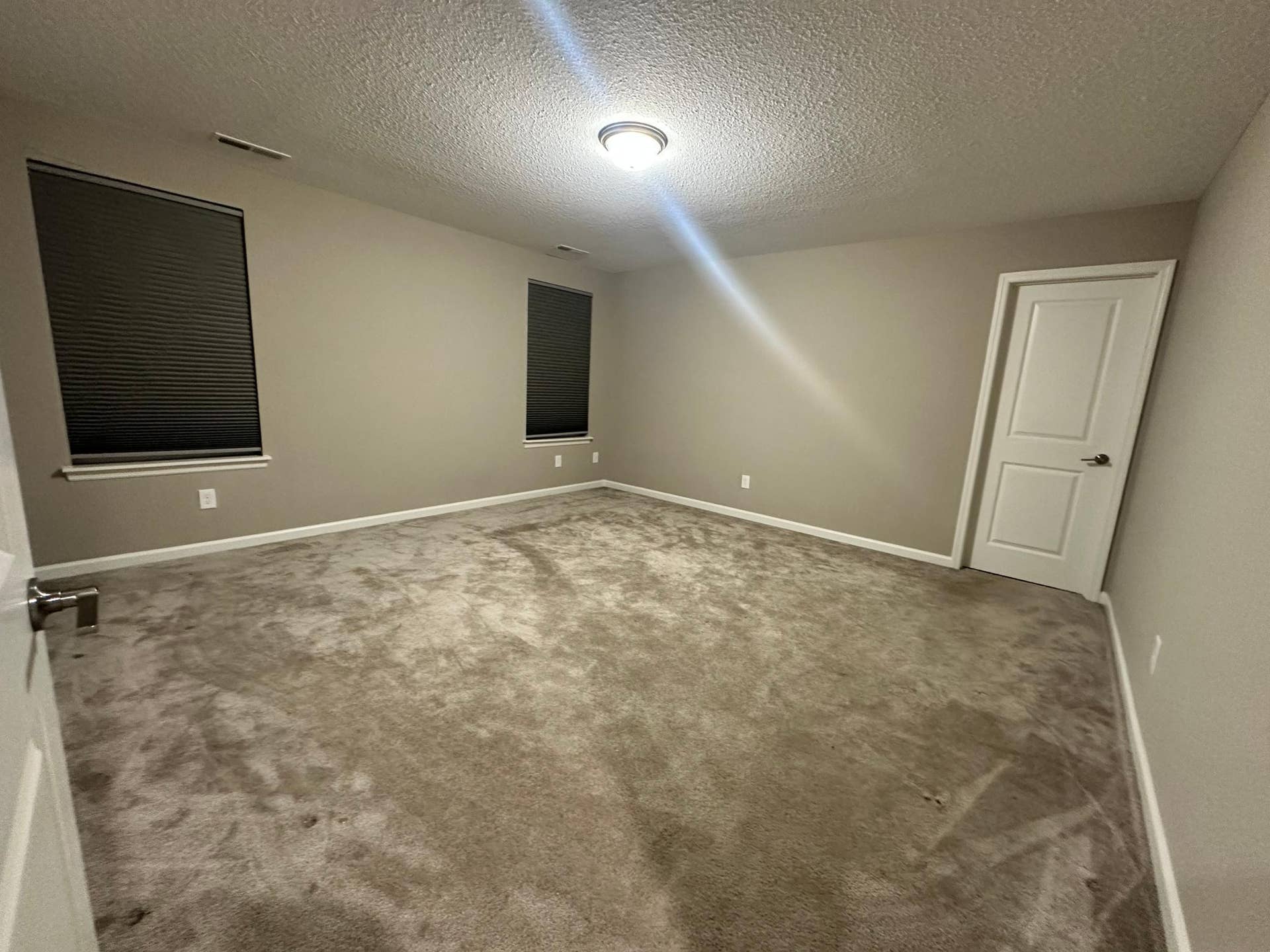 9876 Ambrose Road, Woodbury, MN 55129 9876 Ambrose Road, Woodbury, MN 55129
