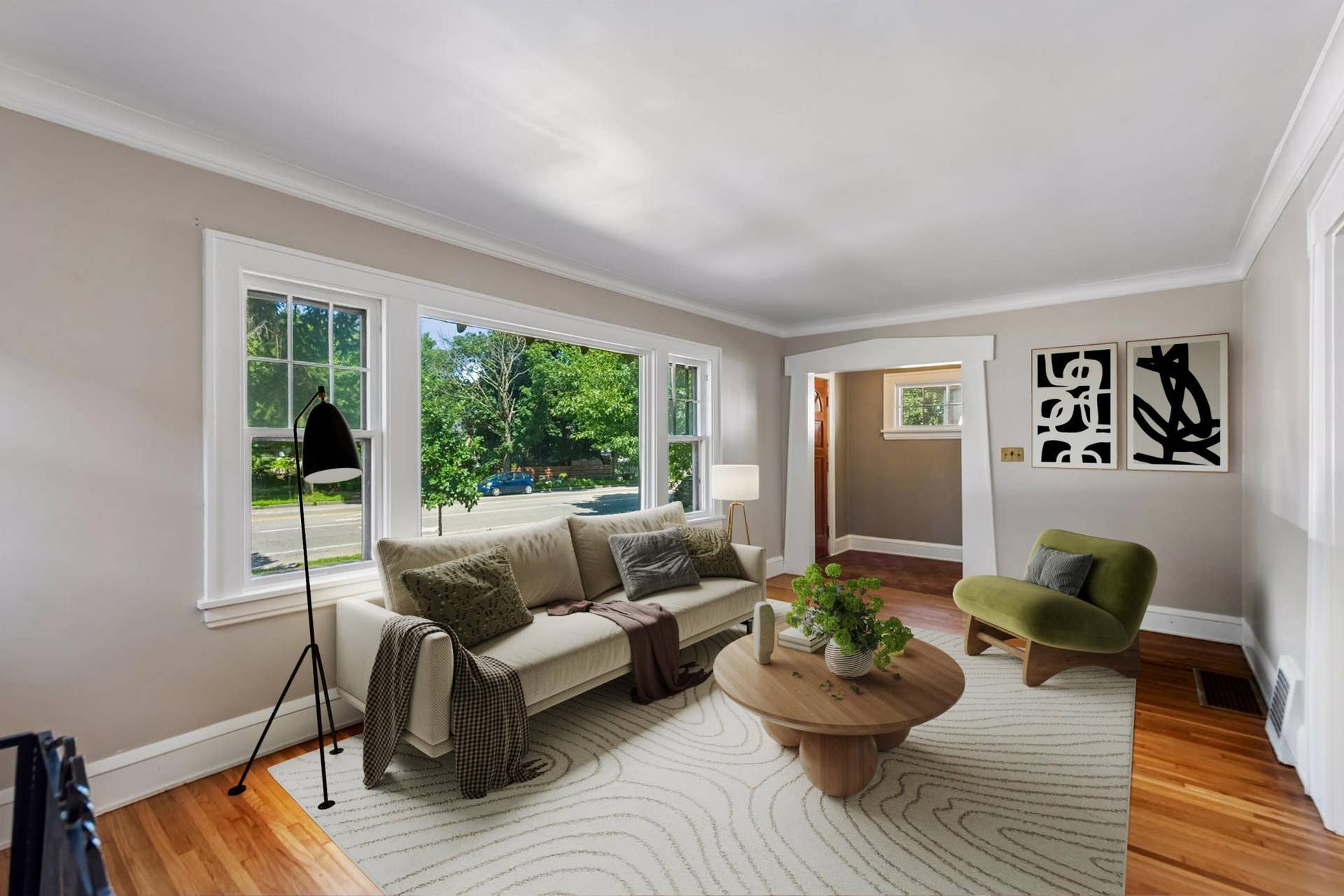 4615 Portland Avenue, 26, Minneapolis, MN 55407 Welcome 4615 Portland the perfect blend of affordable price & choice location minutes from Minnehaha Creek and many neighborhood restaurants, virtually staged.