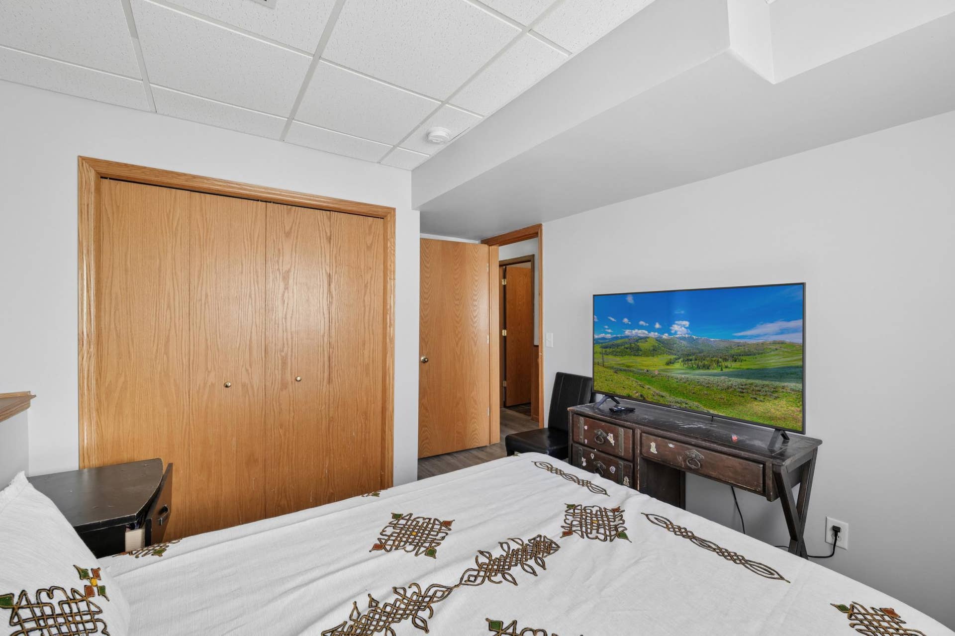 617 13th Street, Farmington, MN 55024 08 Bedroom 3-1.jpg