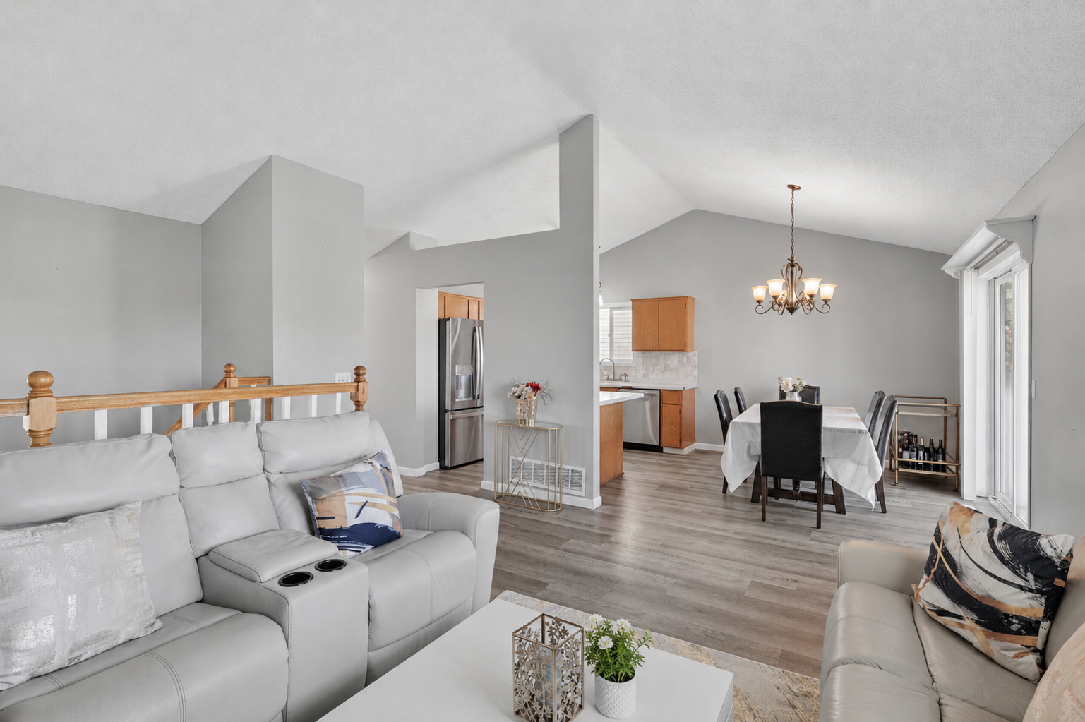 617 13th Street, Farmington, MN 55024 03 family room.png