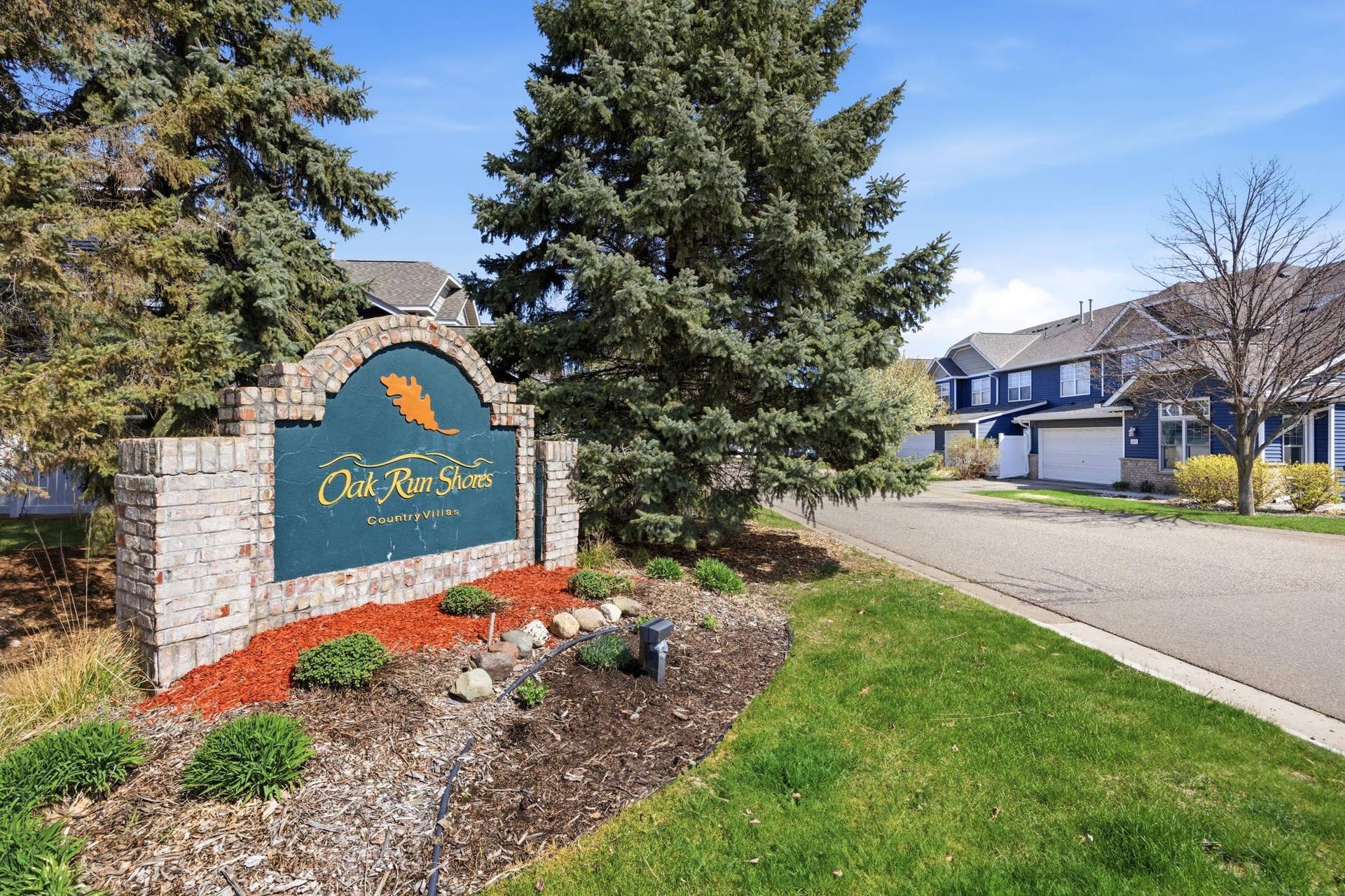 401 Hickory Lane N, Oakdale, MN 55128 5-print-200.jpg