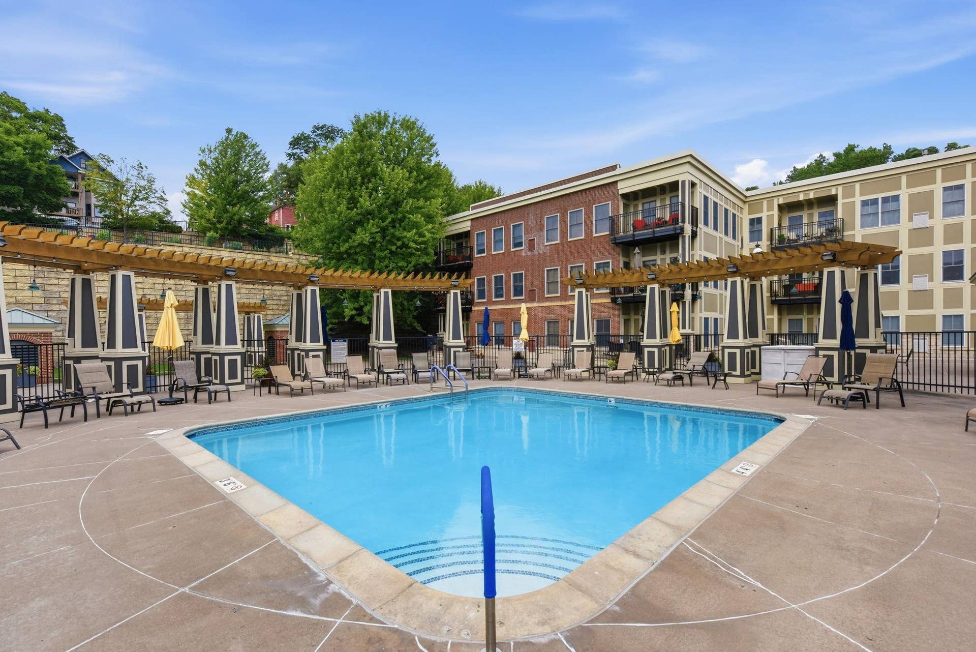 350 Main Street N, #446, Stillwater, MN 55082 Pool Area