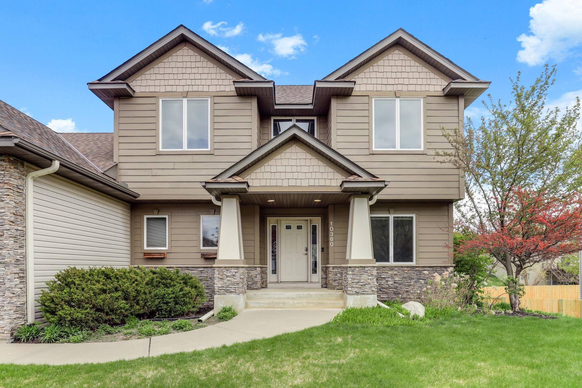 10360 Quail Avenue N, Brooklyn Park, MN 55443 4-web-or-mls-10360-Quail-Ave-N-04.jpg