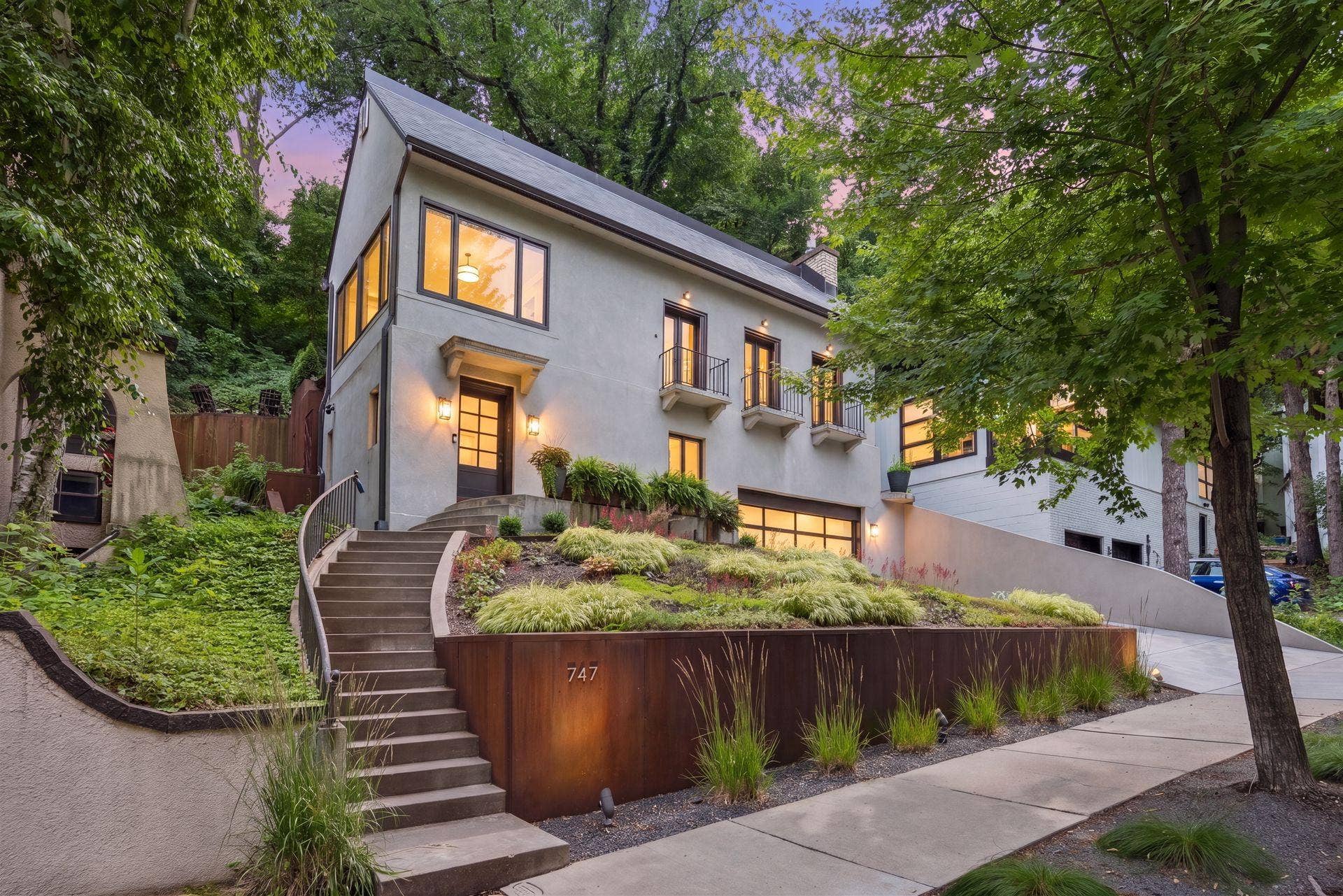 747 Kenwood Parkway, 46, Minneapolis, MN 55403 747 Kenwood Parkway, 46, Minneapolis, MN 55403