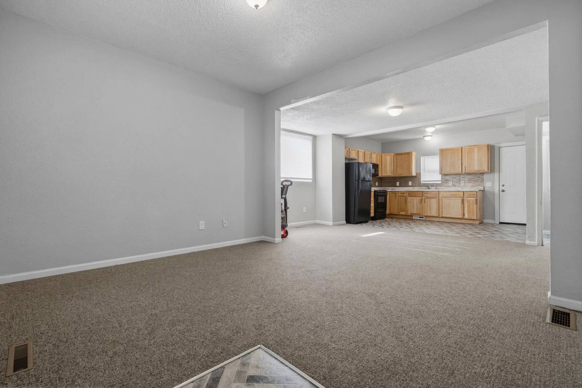 1111 N 17th Avenue N, 57, Minneapolis, MN 55411 10-web-or-mls-A7305283.JPG