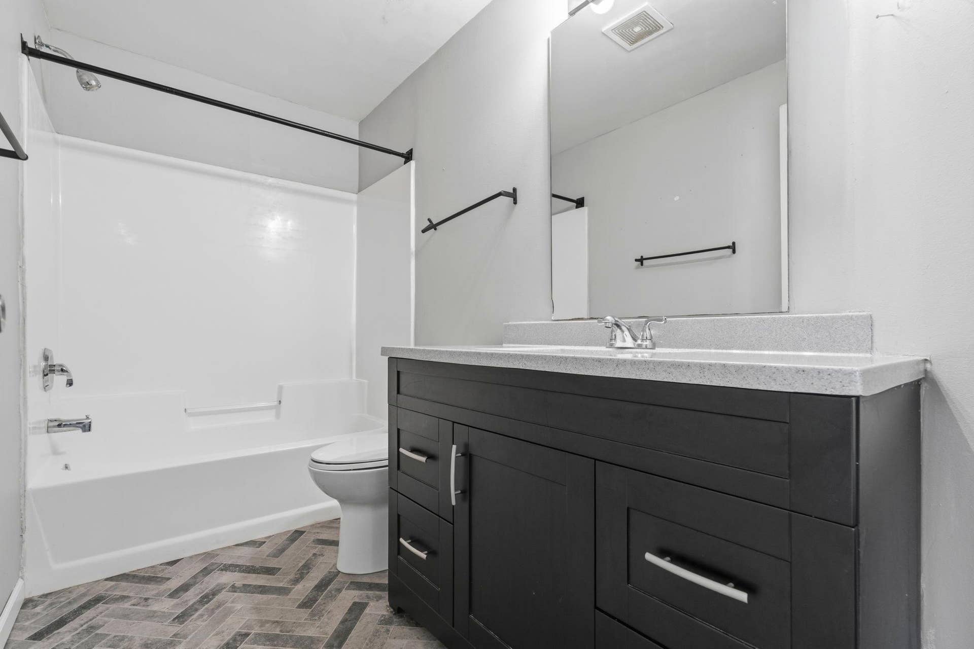 1111 N 17th Avenue N, 57, Minneapolis, MN 55411 12-web-or-mls-A7305118.JPG