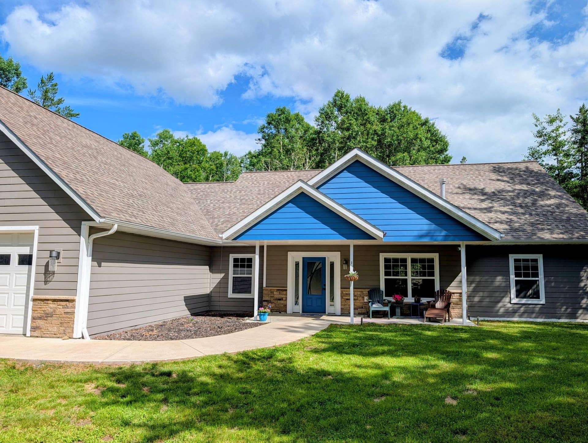 26433 Upper Necktie River Drive, Bemidji, MN 56601 House