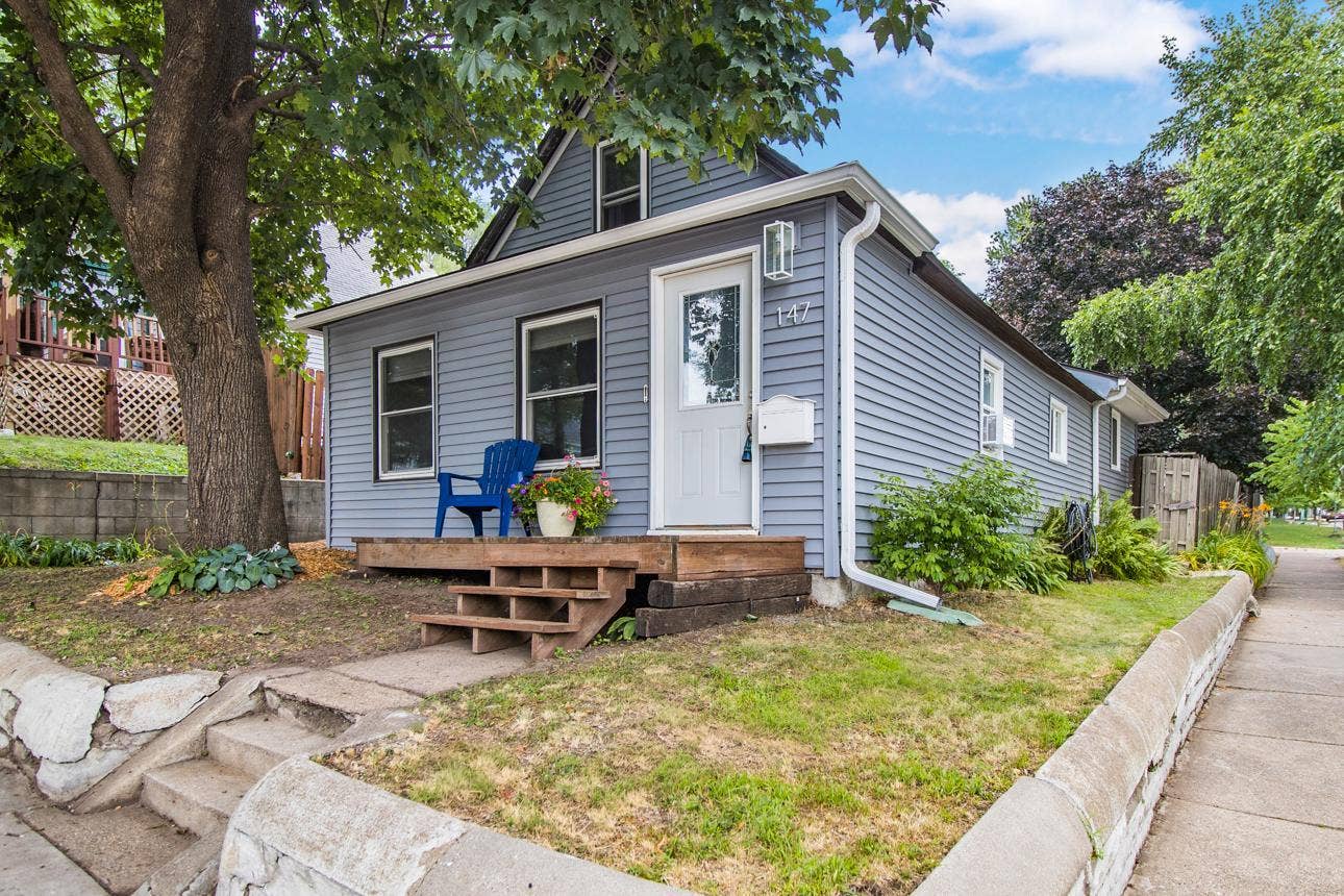 147 Lawson Avenue E, 97, Saint Paul, MN 55117 147 Lawson Avenue E, 97, Saint Paul, MN 55117