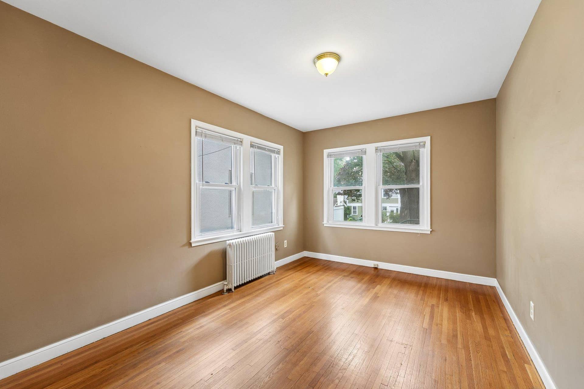 3412 Humboldt Avenue S, 23, Minneapolis, MN 55408 Main Floor Unit