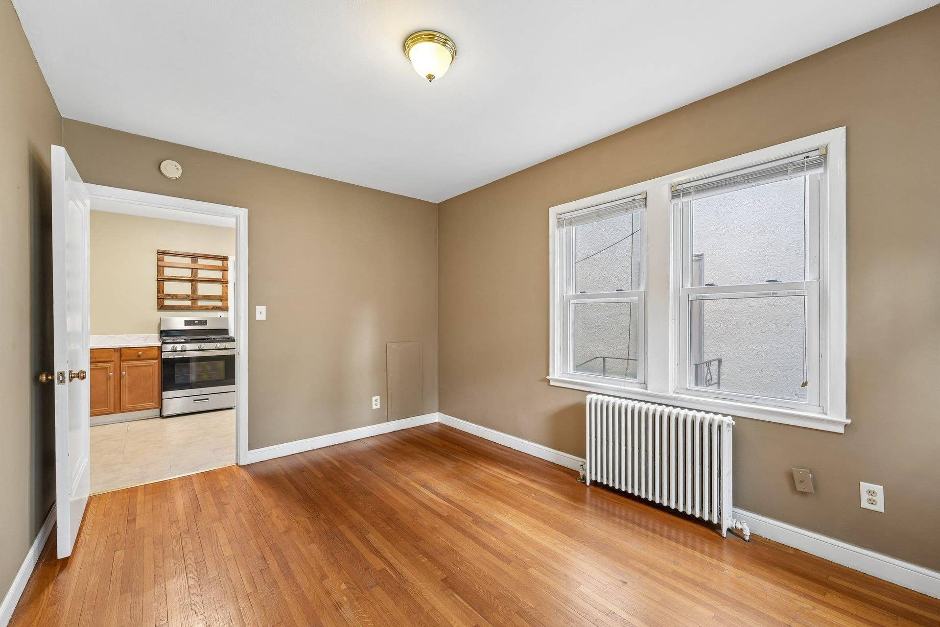 3412 Humboldt Avenue S, 23, Minneapolis, MN 55408 Main Floor Unit