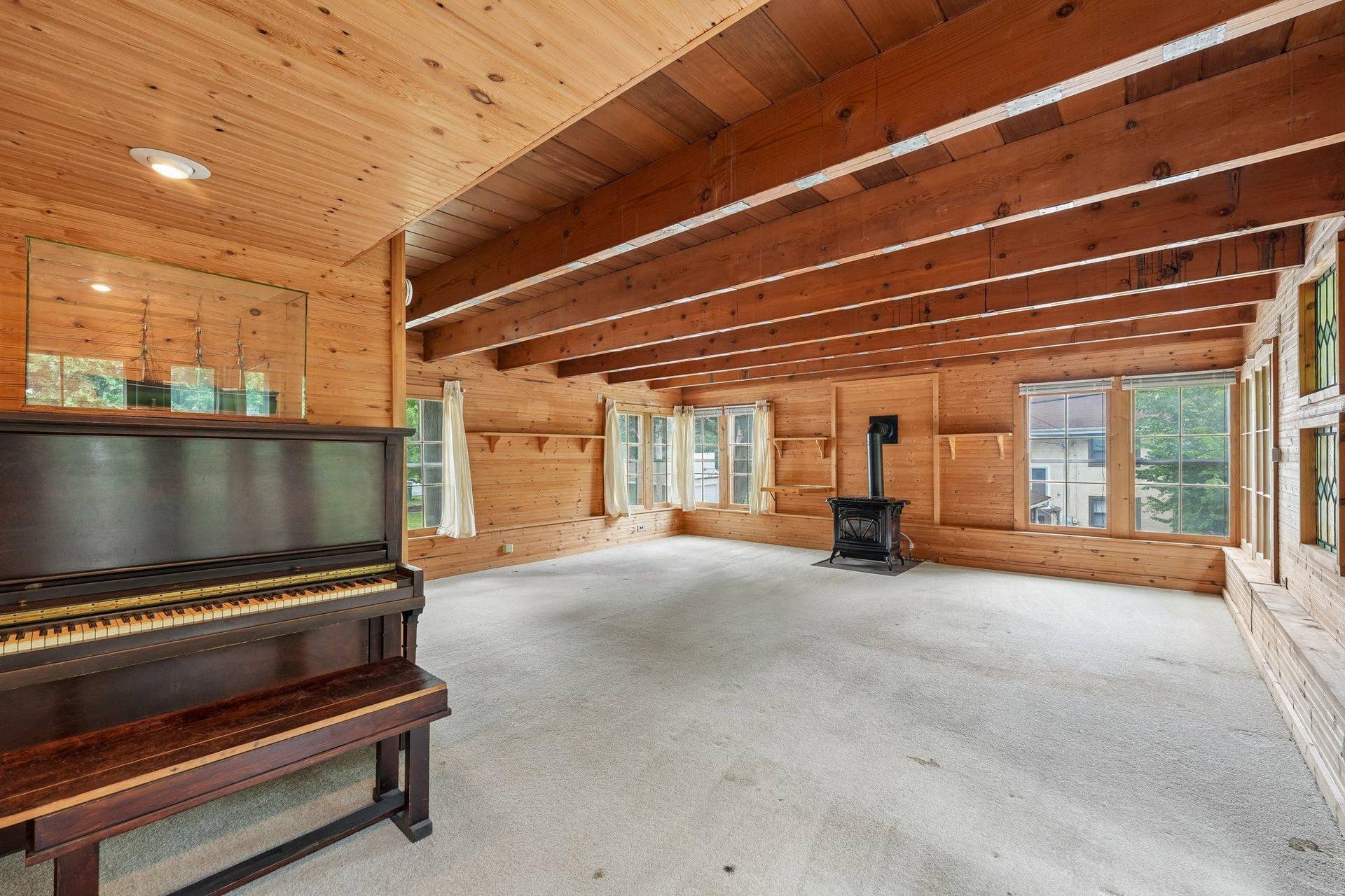 3412 Humboldt Avenue S, 23, Minneapolis, MN 55408 Main Floor Unit