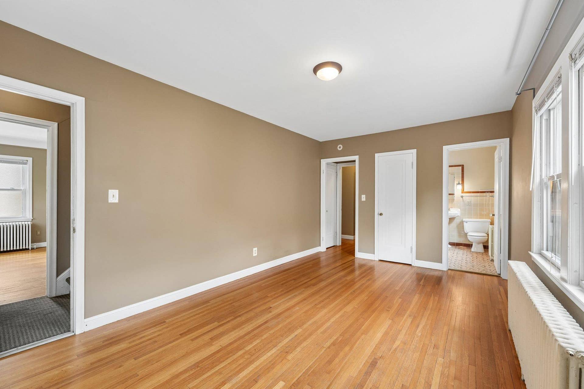 3412 Humboldt Avenue S, 23, Minneapolis, MN 55408 Main Floor Unit