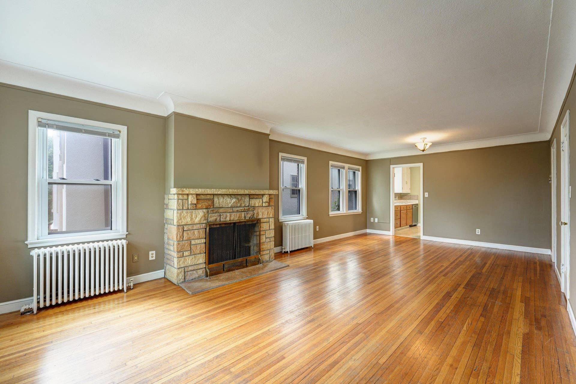 3412 Humboldt Avenue S, 23, Minneapolis, MN 55408 Main Floor Unit