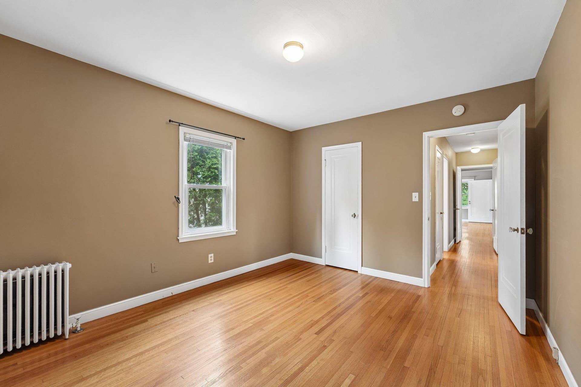3412 Humboldt Avenue S, 23, Minneapolis, MN 55408 Main Floor Unit
