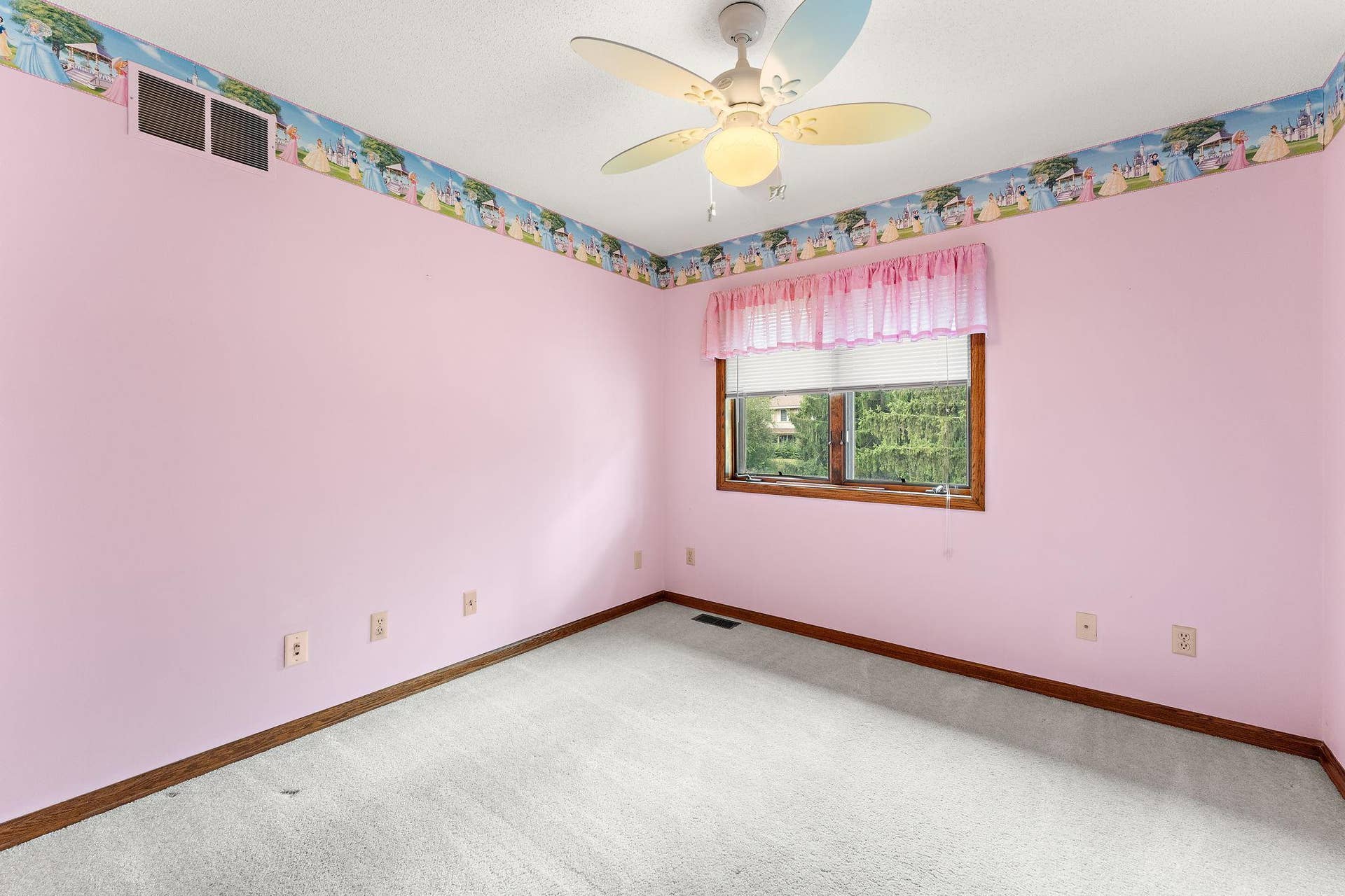 8030 Somerset Road, Woodbury, MN 55125 29-web-or-mls-UAV Vision Media Interiors (2).jpg