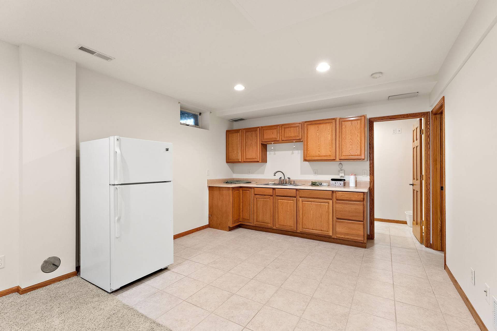 8030 Somerset Road, Woodbury, MN 55125 58-web-or-mls-UAV Vision Media Interiors (32).jpg