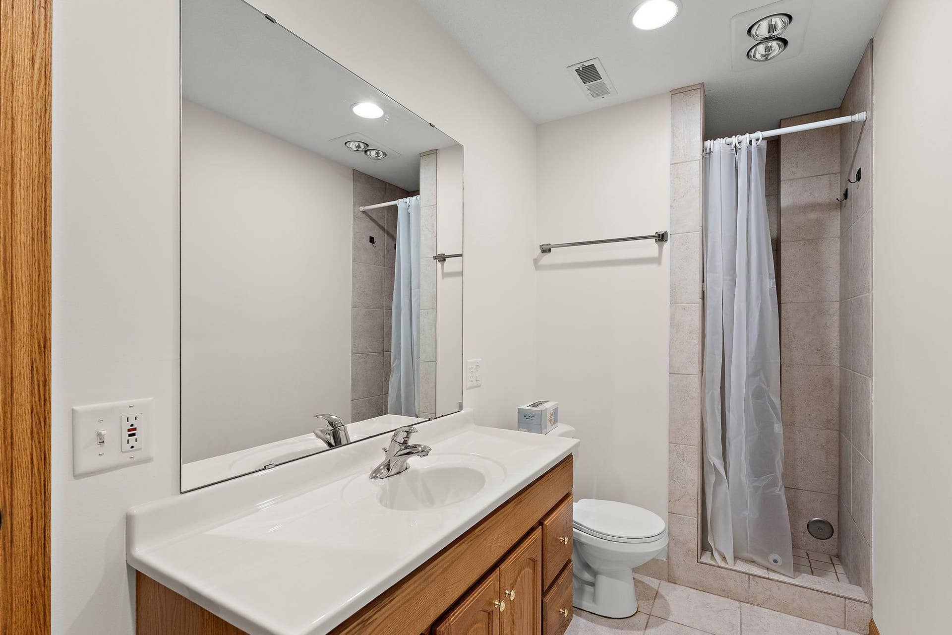 8030 Somerset Road, Woodbury, MN 55125 60-web-or-mls-UAV Vision Media Interiors (34).jpg