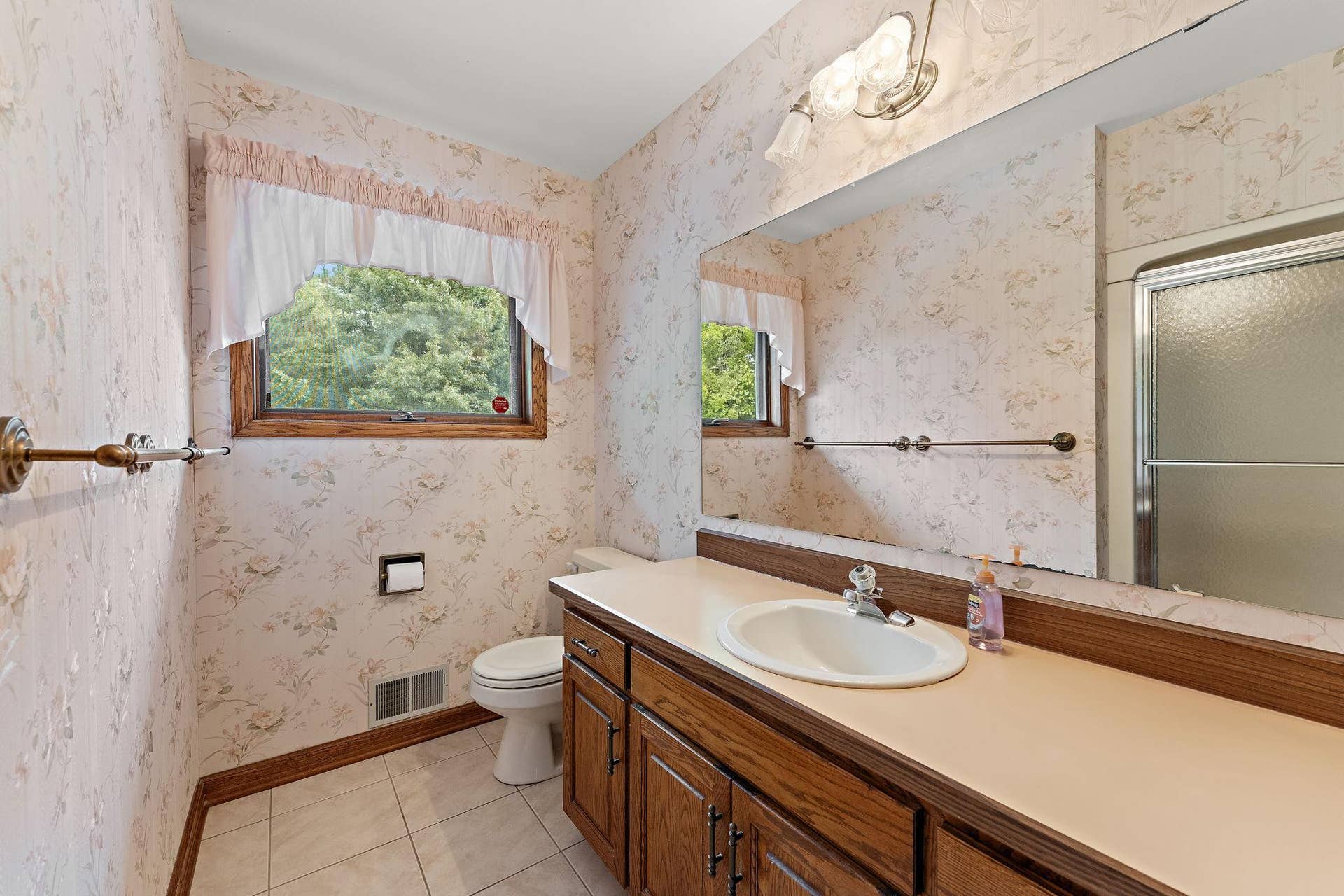8030 Somerset Road, Woodbury, MN 55125 36-web-or-mls-UAV Vision Media Interiors (9).jpg