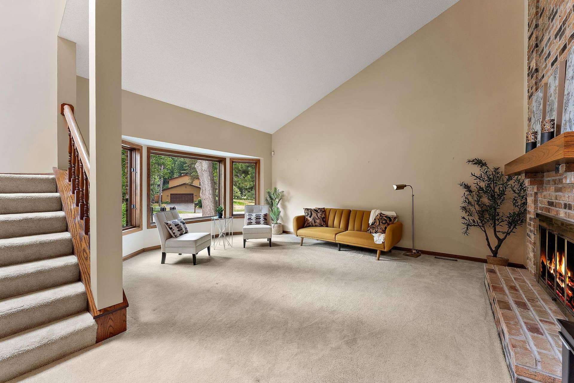 8030 Somerset Road, Woodbury, MN 55125 26-web-or-mls-UAV Vision Media Interiors (36).jpg