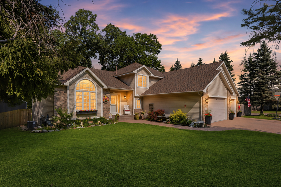 Property photo for 5790 Newgate Avenue N, Stillwater, MN