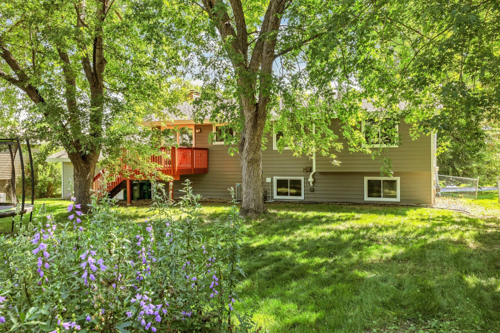 2741 Xylon Avenue N, New Hope, MN 55427 2741 Xylon Avenue N, New Hope, MN 55427