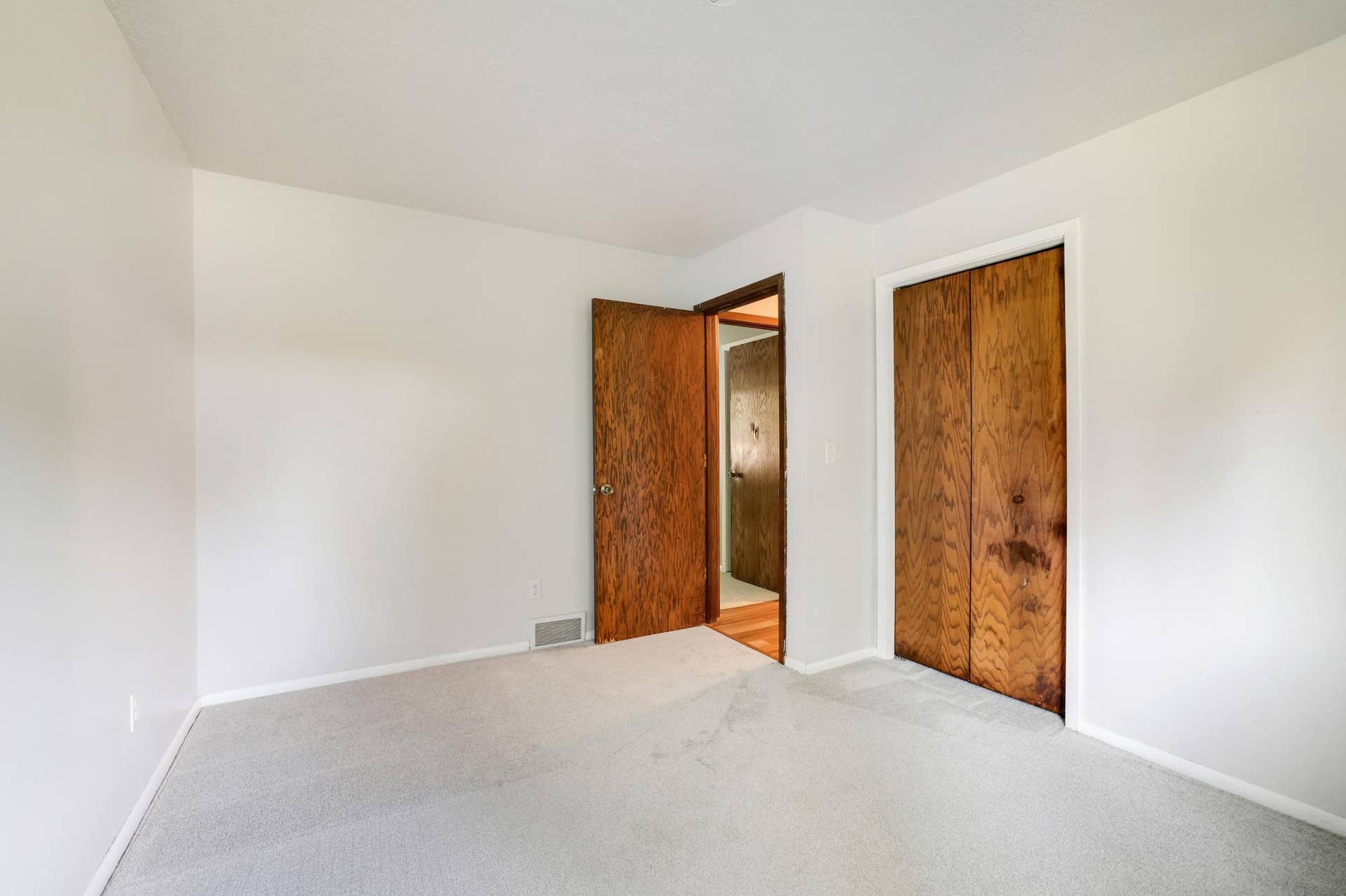 2741 Xylon Avenue N, New Hope, MN 55427 Bedroom #3 new carpet - new closet doors to be installed 7/17