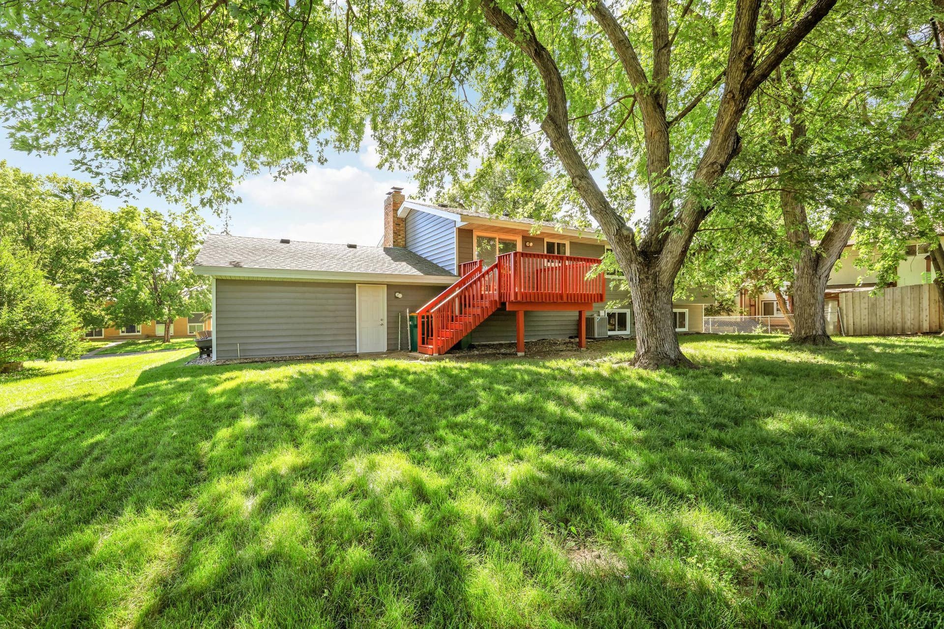 2741 Xylon Avenue N, New Hope, MN 55427 2741 Xylon Avenue N, New Hope, MN 55427