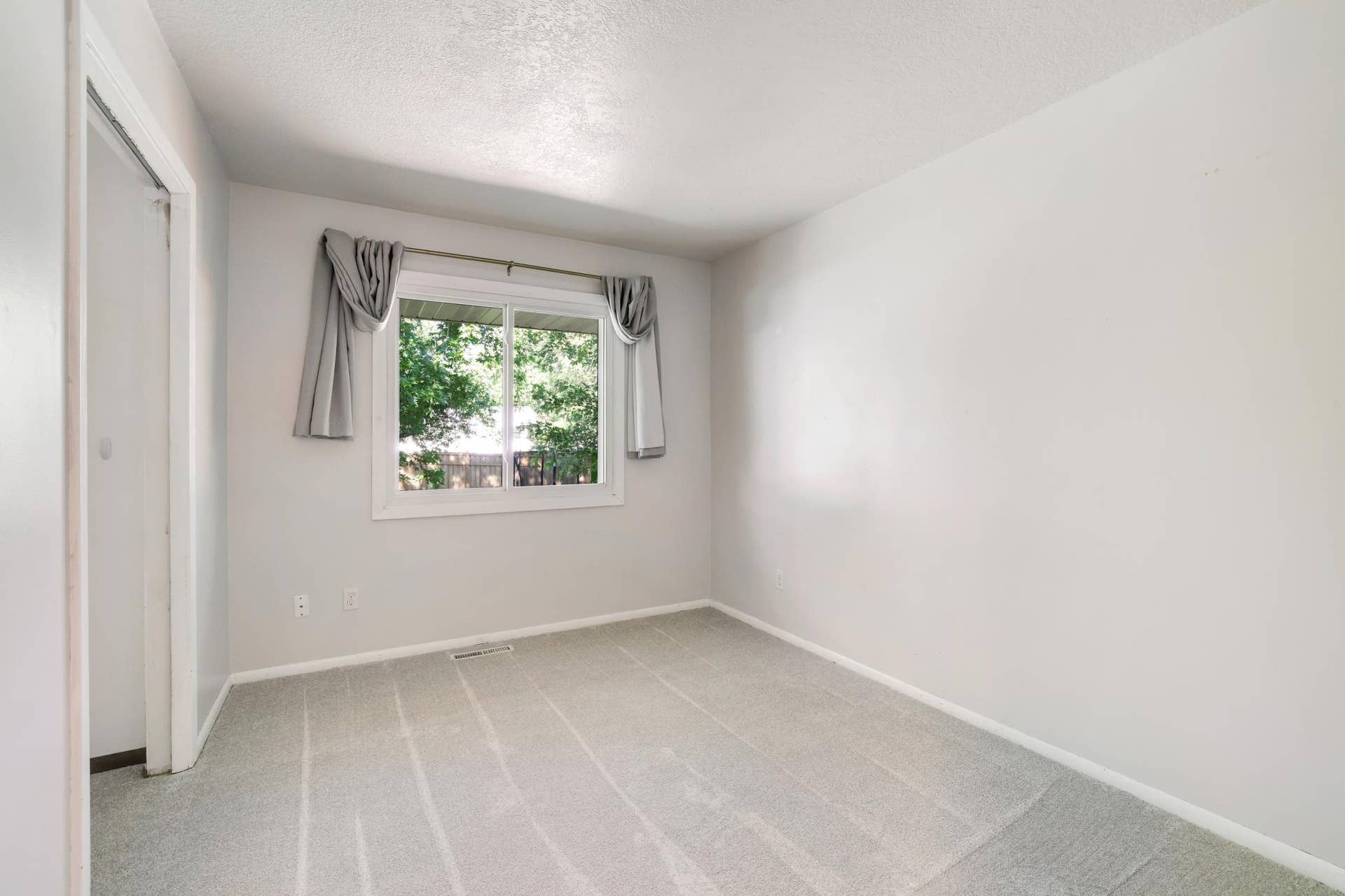 2741 Xylon Avenue N, New Hope, MN 55427 Upper Level Bedroom #2 new carpet - new closet doors to be installed 7/17
