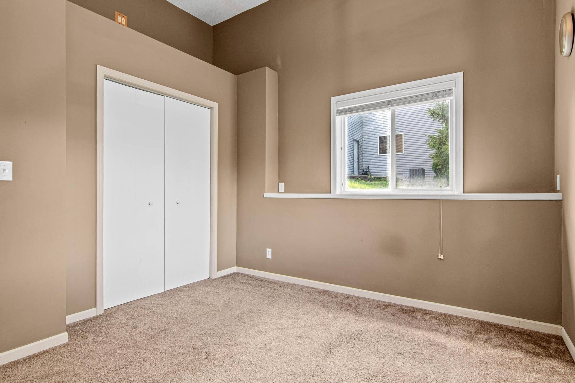 8417 Ashford Rd, Woodbury, MN-23.jpg