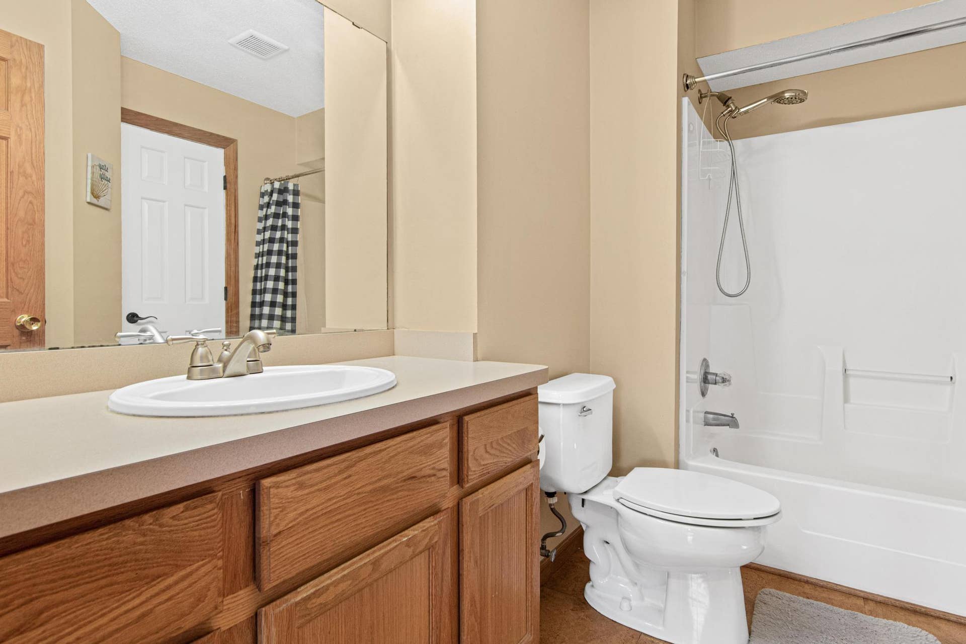 8417 Ashford Rd, Woodbury, MN-11.jpg