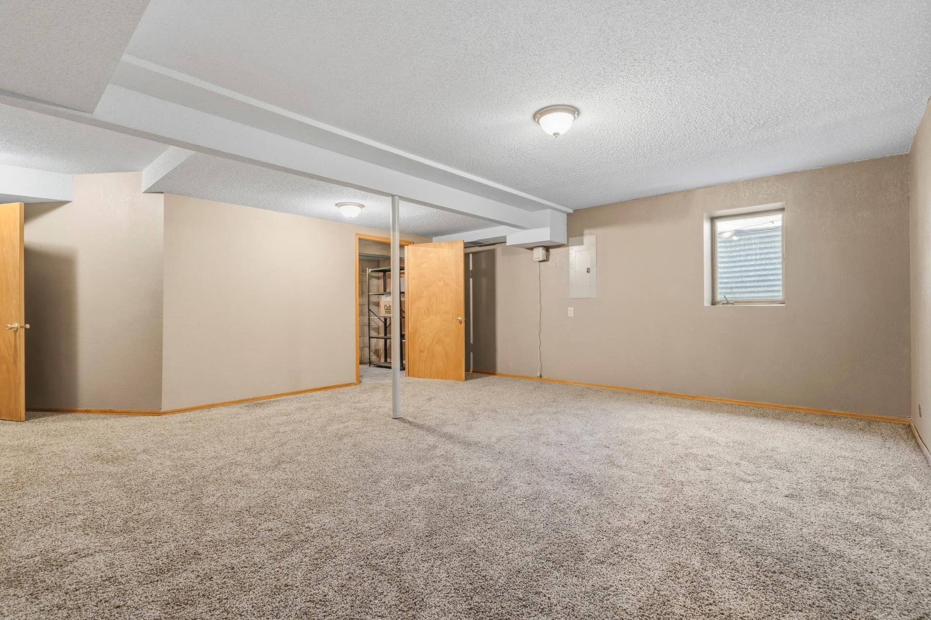 2537 Southcrest Avenue E, Maplewood, MN 55119 2537 Southcrest Avenue E, Maplewood, MN 55119