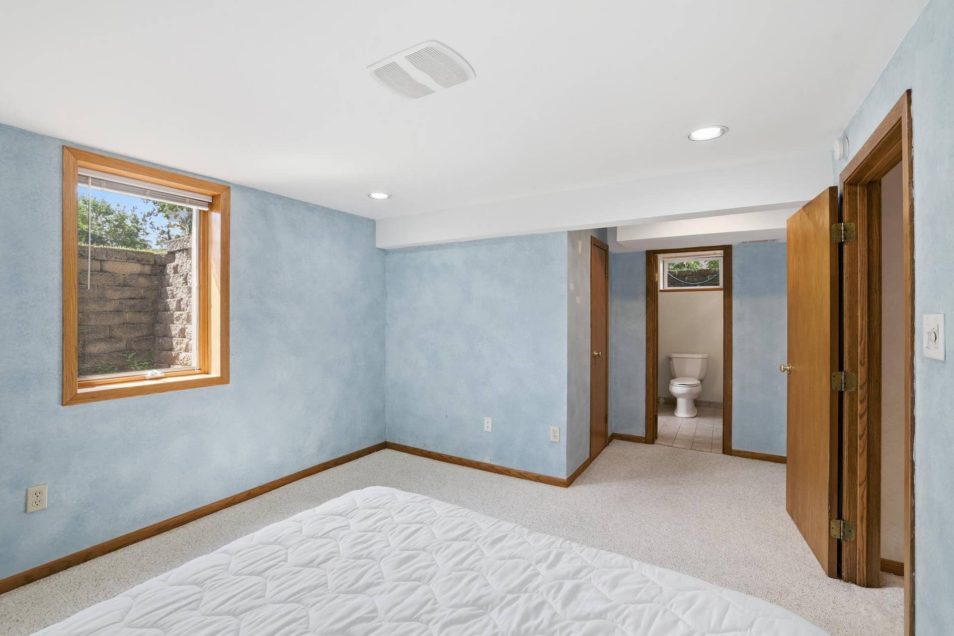 3110 W 82nd Street, Bloomington, MN 55431 HT8A2898.jpg