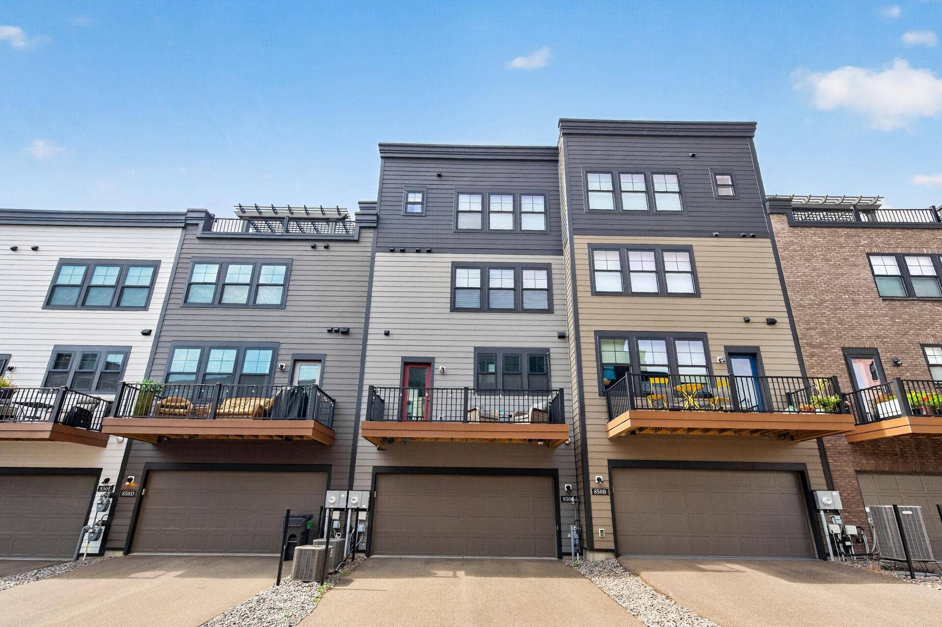 850 Mount Curve Boulevard, #C, 94, Saint Paul, MN 55116 49_850c_Mount_Curve49_mls.jpg