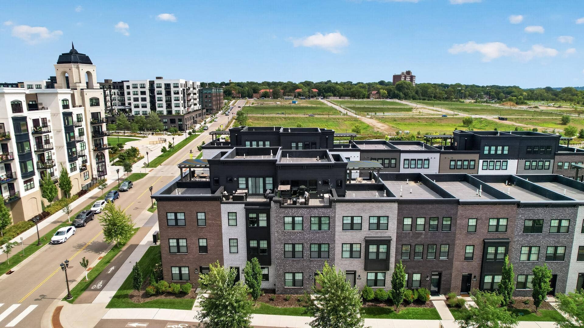 850 Mount Curve Boulevard, #C, 94, Saint Paul, MN 55116 51_850c_Mount_Curve51_mls.jpg