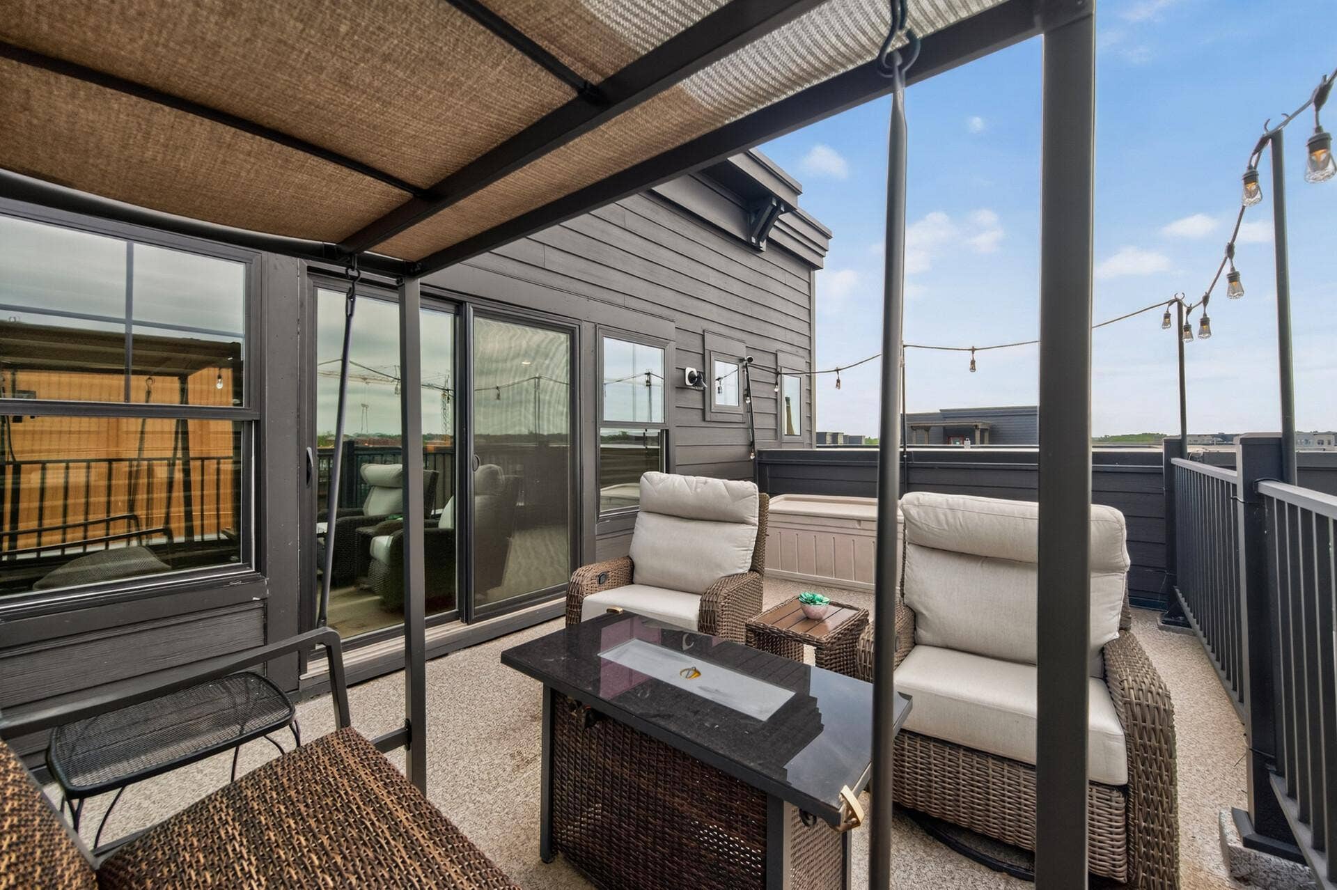 850 Mount Curve Boulevard, #C, 94, Saint Paul, MN 55116 48_850c_Mount_Curve48_mls.jpg