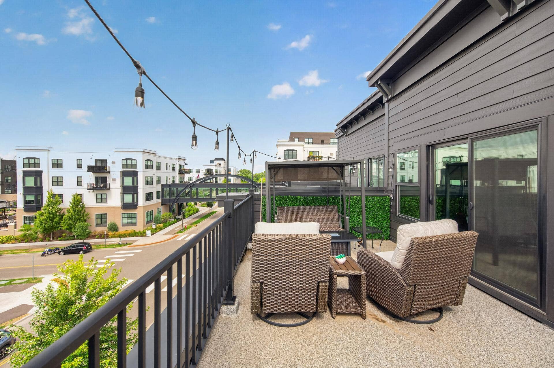 850 Mount Curve Boulevard, #C, 94, Saint Paul, MN 55116 46_850c_Mount_Curve46_mls.jpg