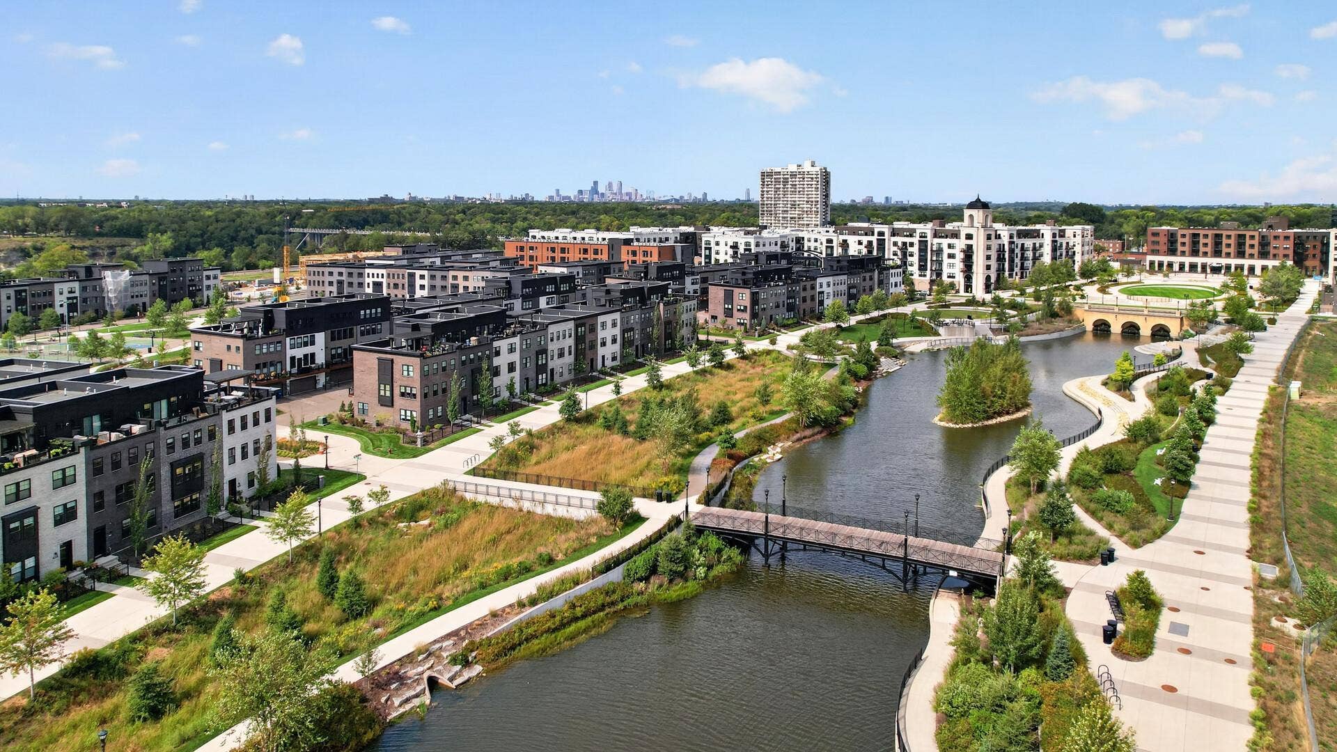 850 Mount Curve Boulevard, #C, 94, Saint Paul, MN 55116 61_850c_Mount_Curve61_mls.jpg